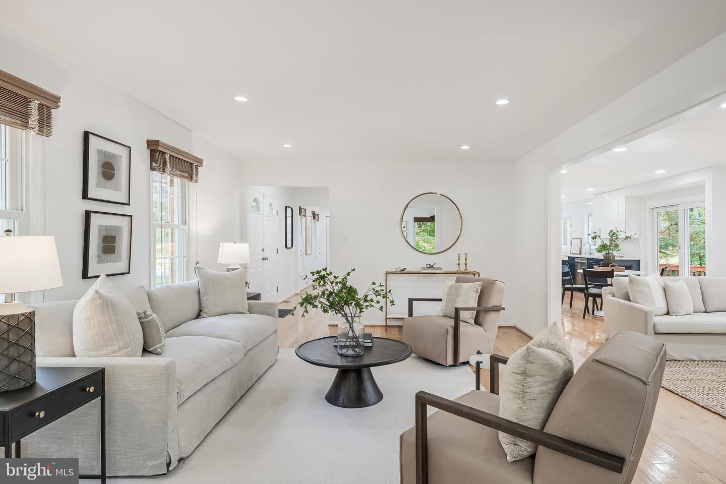 10809 DAYFLOWER CT, RESTON, Virginia 20191, 4 Bedrooms Bedrooms, ,3 BathroomsBathrooms,Residential,For sale,10809 DAYFLOWER CT,VAFX2268388 MLS # VAFX2268388