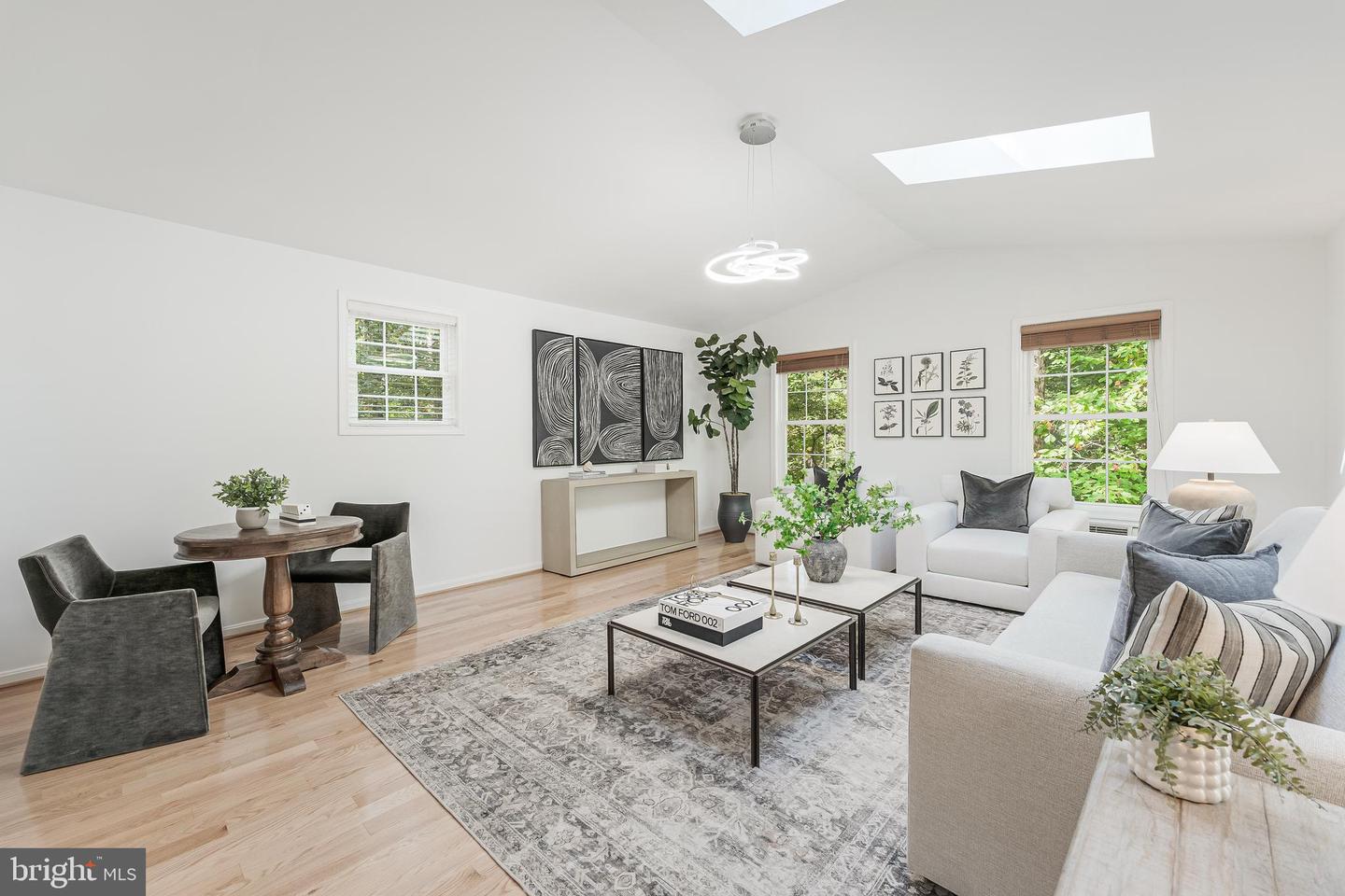 10809 DAYFLOWER CT, RESTON, Virginia 20191, 4 Bedrooms Bedrooms, ,3 BathroomsBathrooms,Residential,For sale,10809 DAYFLOWER CT,VAFX2268388 MLS # VAFX2268388