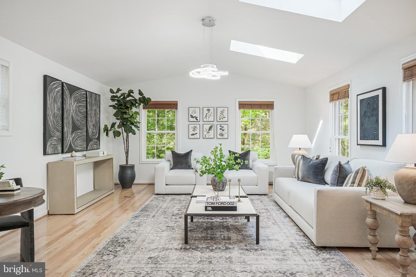 10809 DAYFLOWER CT, RESTON, Virginia 20191, 4 Bedrooms Bedrooms, ,3 BathroomsBathrooms,Residential,For sale,10809 DAYFLOWER CT,VAFX2268388 MLS # VAFX2268388