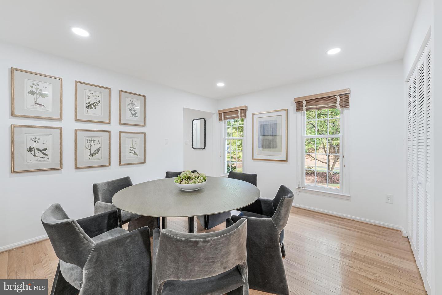 10809 DAYFLOWER CT, RESTON, Virginia 20191, 4 Bedrooms Bedrooms, ,3 BathroomsBathrooms,Residential,For sale,10809 DAYFLOWER CT,VAFX2268388 MLS # VAFX2268388
