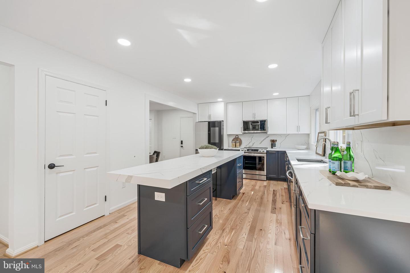 10809 DAYFLOWER CT, RESTON, Virginia 20191, 4 Bedrooms Bedrooms, ,3 BathroomsBathrooms,Residential,For sale,10809 DAYFLOWER CT,VAFX2268388 MLS # VAFX2268388