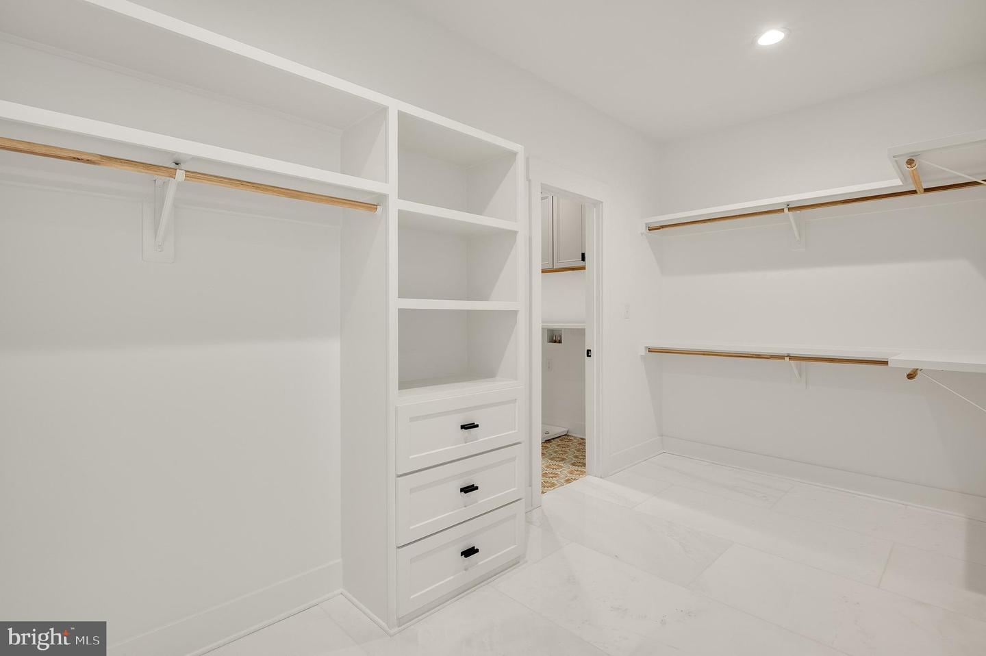 3321 COPELAND WAY, POWHATAN, Virginia 23139, 5 Rooms Rooms,4 BathroomsBathrooms,Residential,For sale,3321 COPELAND WAY,VAPN2000104 MLS # VAPN2000104 3321 COPELAND WAY, POWHATAN, Virginia 23139, 5 Rooms Rooms,4 BathroomsBathrooms,Residential,For sale,3321 COPELAND WAY,VAPN2000104 MLS # VAPN2000104