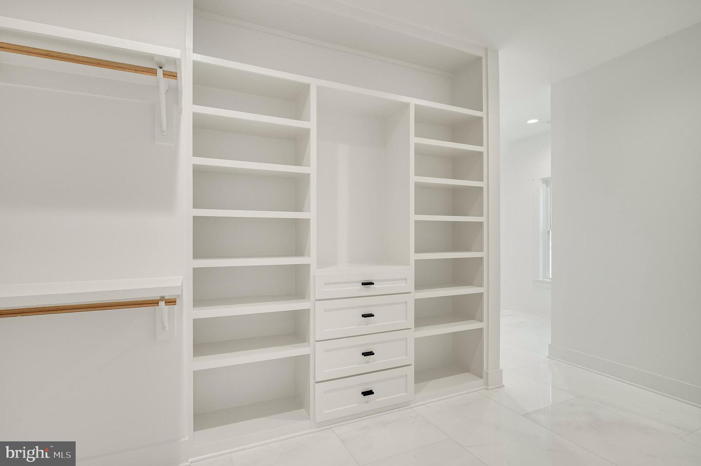 3321 COPELAND WAY, POWHATAN, Virginia 23139, 5 Rooms Rooms,4 BathroomsBathrooms,Residential,For sale,3321 COPELAND WAY,VAPN2000104 MLS # VAPN2000104 3321 COPELAND WAY, POWHATAN, Virginia 23139, 5 Rooms Rooms,4 BathroomsBathrooms,Residential,For sale,3321 COPELAND WAY,VAPN2000104 MLS # VAPN2000104