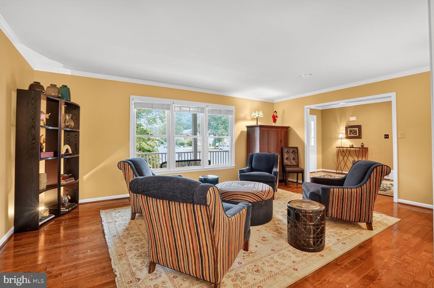 9616 BURNT OAK DR, FAIRFAX STATION, Virginia 22039, 4 Bedrooms Bedrooms, 14 Rooms Rooms,2 BathroomsBathrooms,Residential,For sale,9616 BURNT OAK DR,VAFX2268428 MLS # VAFX2268428