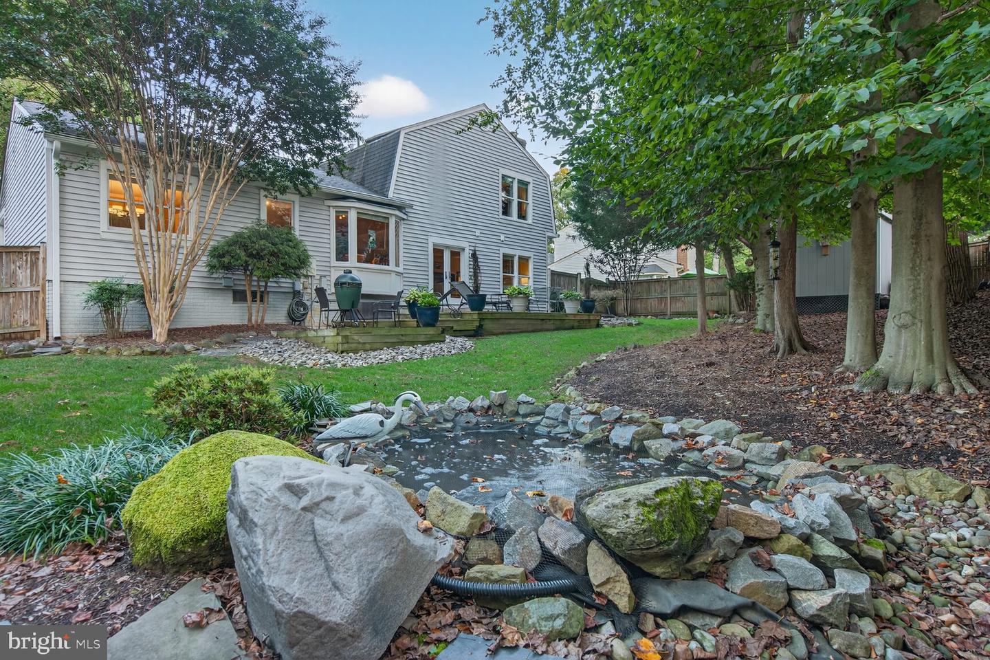9616 BURNT OAK DR, FAIRFAX STATION, Virginia 22039, 4 Bedrooms Bedrooms, 14 Rooms Rooms,2 BathroomsBathrooms,Residential,For sale,9616 BURNT OAK DR,VAFX2268428 MLS # VAFX2268428