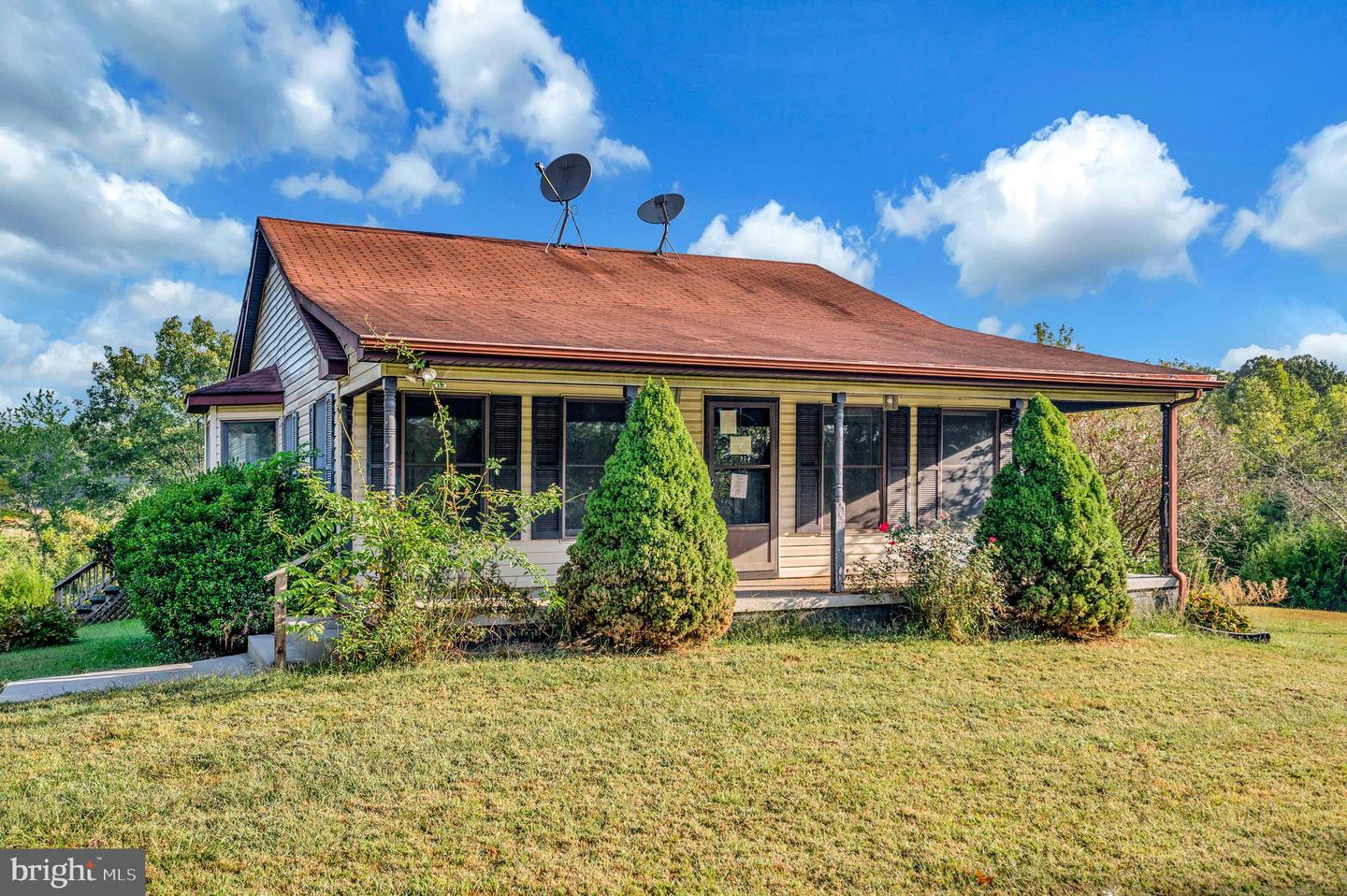 24307 INDEPENDENCE RD, UNIONVILLE, Virginia 22567, 5 Bedrooms Bedrooms, ,3 BathroomsBathrooms,Residential,For sale,24307 INDEPENDENCE RD,VAOR2012334 MLS # VAOR2012334