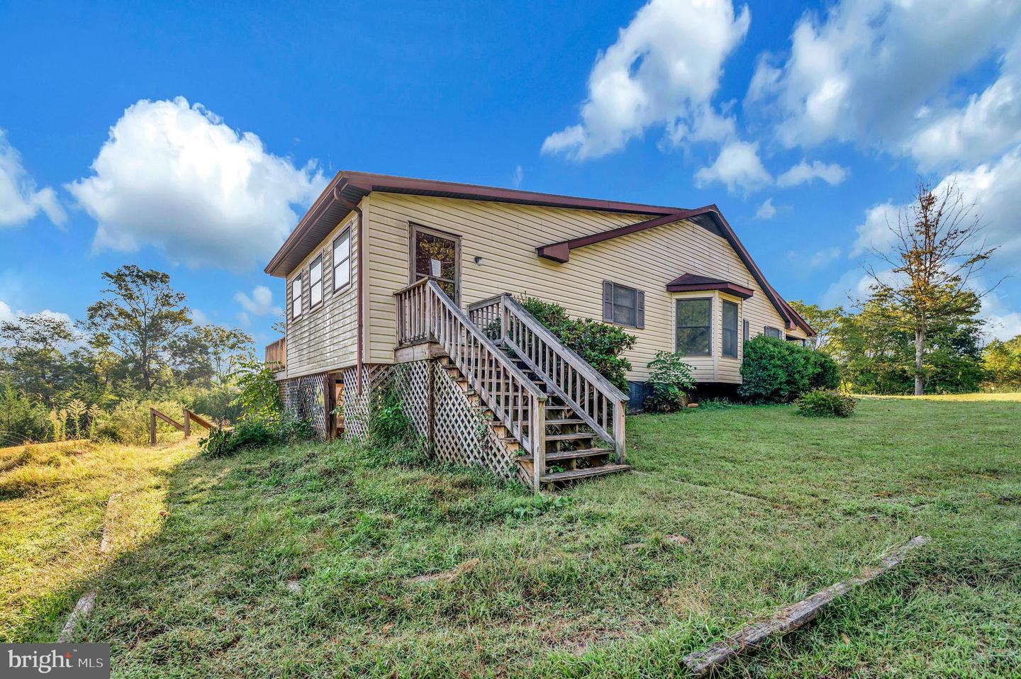 24307 INDEPENDENCE RD, UNIONVILLE, Virginia 22567, 5 Bedrooms Bedrooms, ,3 BathroomsBathrooms,Residential,For sale,24307 INDEPENDENCE RD,VAOR2012334 MLS # VAOR2012334