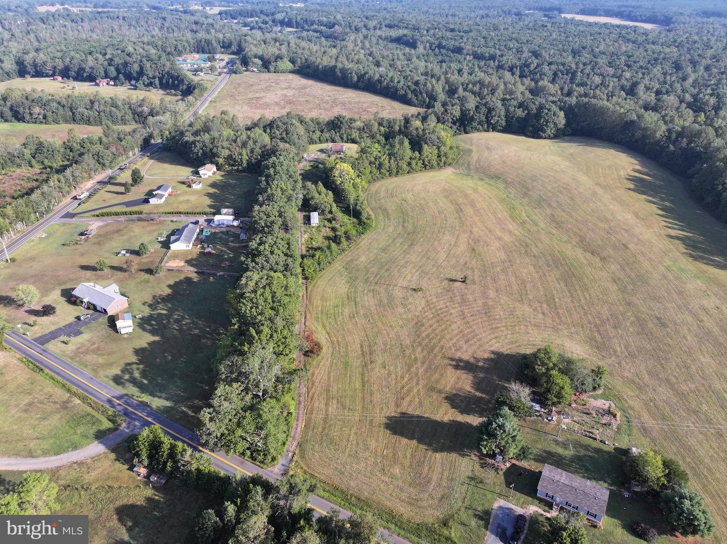 24307 INDEPENDENCE RD, UNIONVILLE, Virginia 22567, 5 Bedrooms Bedrooms, ,3 BathroomsBathrooms,Residential,For sale,24307 INDEPENDENCE RD,VAOR2012334 MLS # VAOR2012334