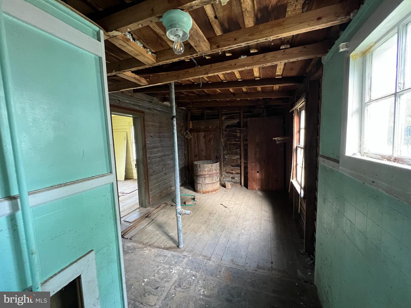 255 S MAIN ST, MOUNT CRAWFORD, Virginia 22841, 4 Bedrooms Bedrooms, ,1 BathroomBathrooms,Residential,For sale,255 S MAIN ST,VARO2002596 MLS # VARO2002596
