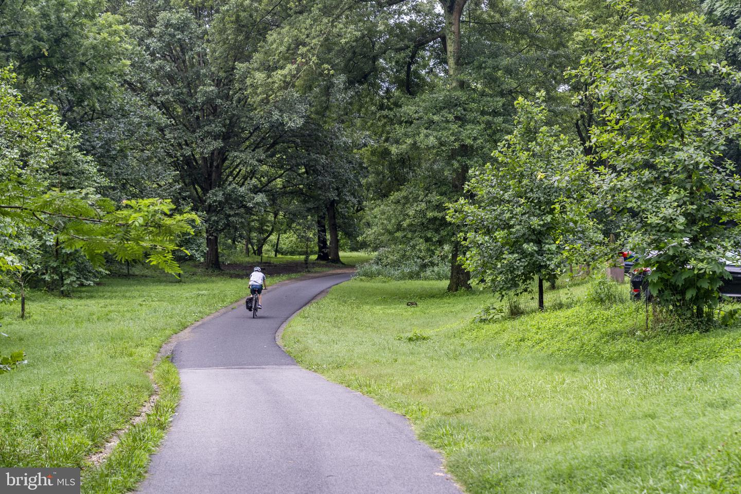 5702 16TH ST NW, WASHINGTON, District Of Columbia 20011, 5 Bedrooms Bedrooms, ,4 BathroomsBathrooms,Residential,For sale,5702 16TH ST NW,DCDC2223622 MLS # DCDC2223622