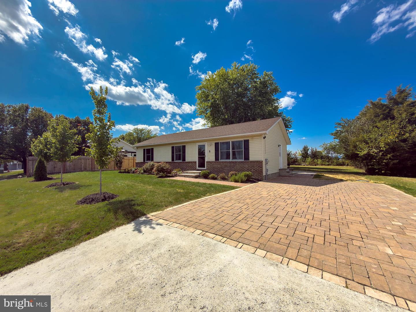207 NIGHTINGALE AVE, STEPHENS CITY, Virginia 22655, 3 Bedrooms Bedrooms, ,2 BathroomsBathrooms,Residential,For sale,207 NIGHTINGALE AVE,VAFV2036962 MLS # VAFV2036962 207 NIGHTINGALE AVE, STEPHENS CITY, Virginia 22655, 3 Bedrooms Bedrooms, ,2 BathroomsBathrooms,Residential,For sale,207 NIGHTINGALE AVE,VAFV2036962 MLS # VAFV2036962