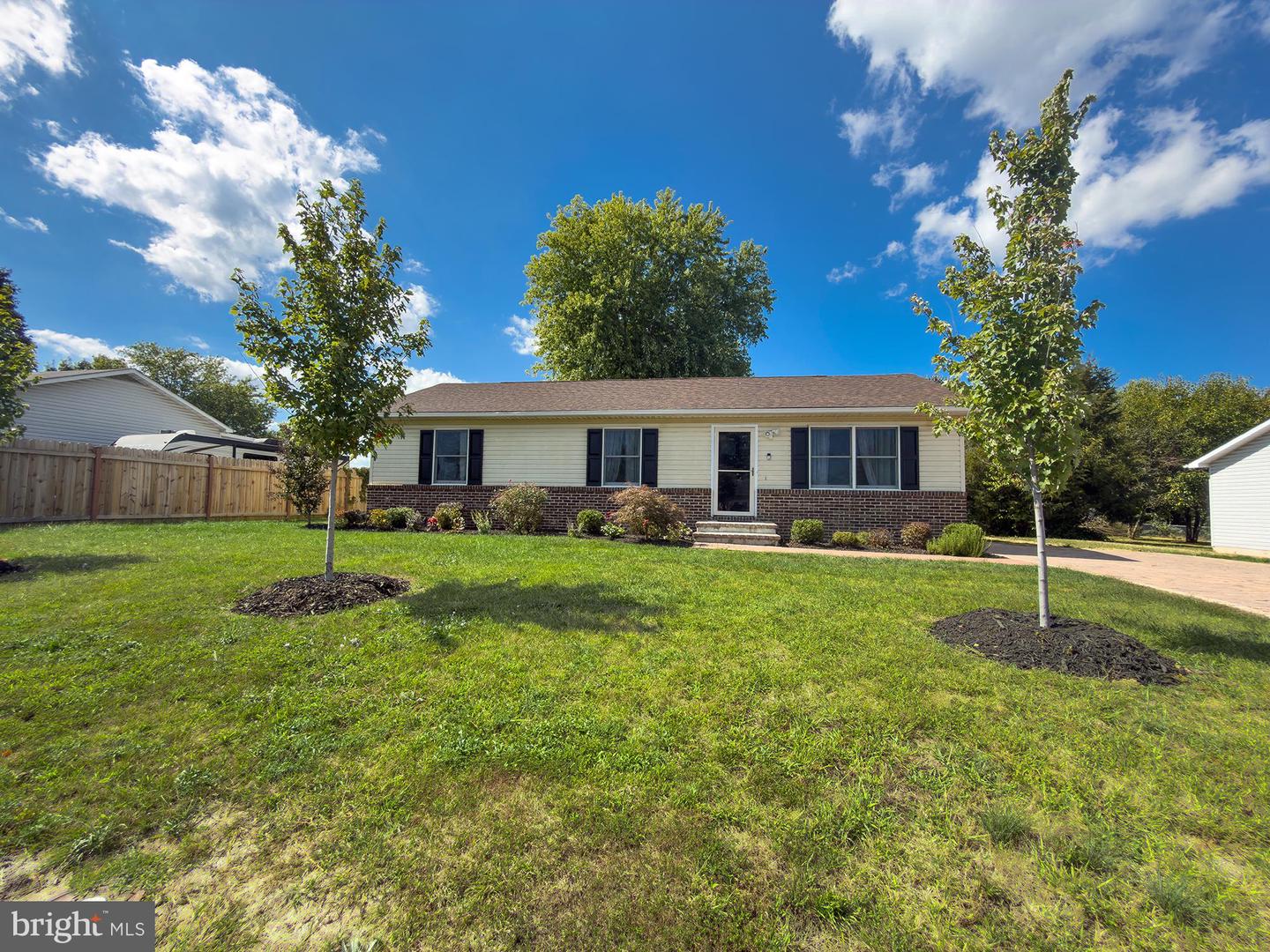 207 NIGHTINGALE AVE, STEPHENS CITY, Virginia 22655, 3 Bedrooms Bedrooms, ,2 BathroomsBathrooms,Residential,For sale,207 NIGHTINGALE AVE,VAFV2036962 MLS # VAFV2036962 207 NIGHTINGALE AVE, STEPHENS CITY, Virginia 22655, 3 Bedrooms Bedrooms, ,2 BathroomsBathrooms,Residential,For sale,207 NIGHTINGALE AVE,VAFV2036962 MLS # VAFV2036962
