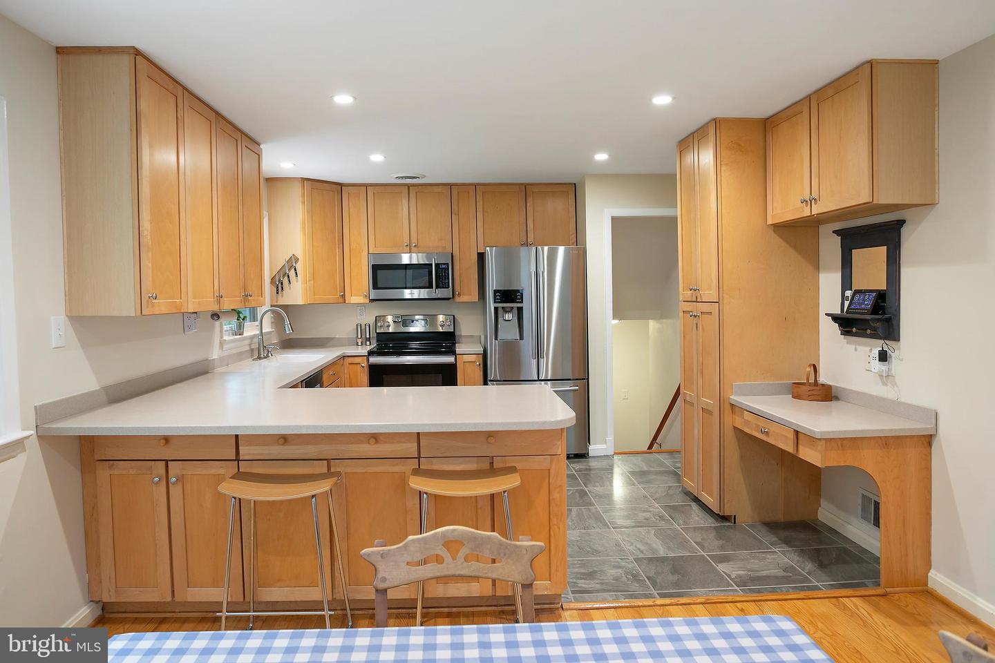 1912 SWAN TER, ALEXANDRIA, Virginia 22307, 4 Bedrooms Bedrooms, ,2 BathroomsBathrooms,Residential,For sale,1912 SWAN TER,VAFX2268748 MLS # VAFX2268748