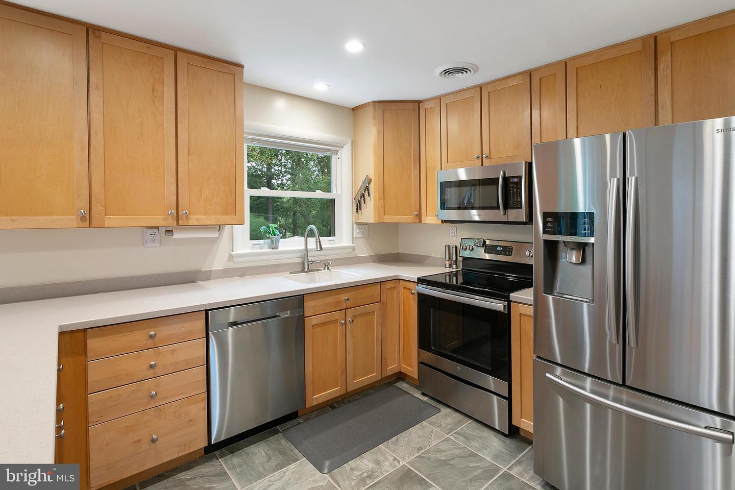 1912 SWAN TER, ALEXANDRIA, Virginia 22307, 4 Bedrooms Bedrooms, ,2 BathroomsBathrooms,Residential,For sale,1912 SWAN TER,VAFX2268748 MLS # VAFX2268748