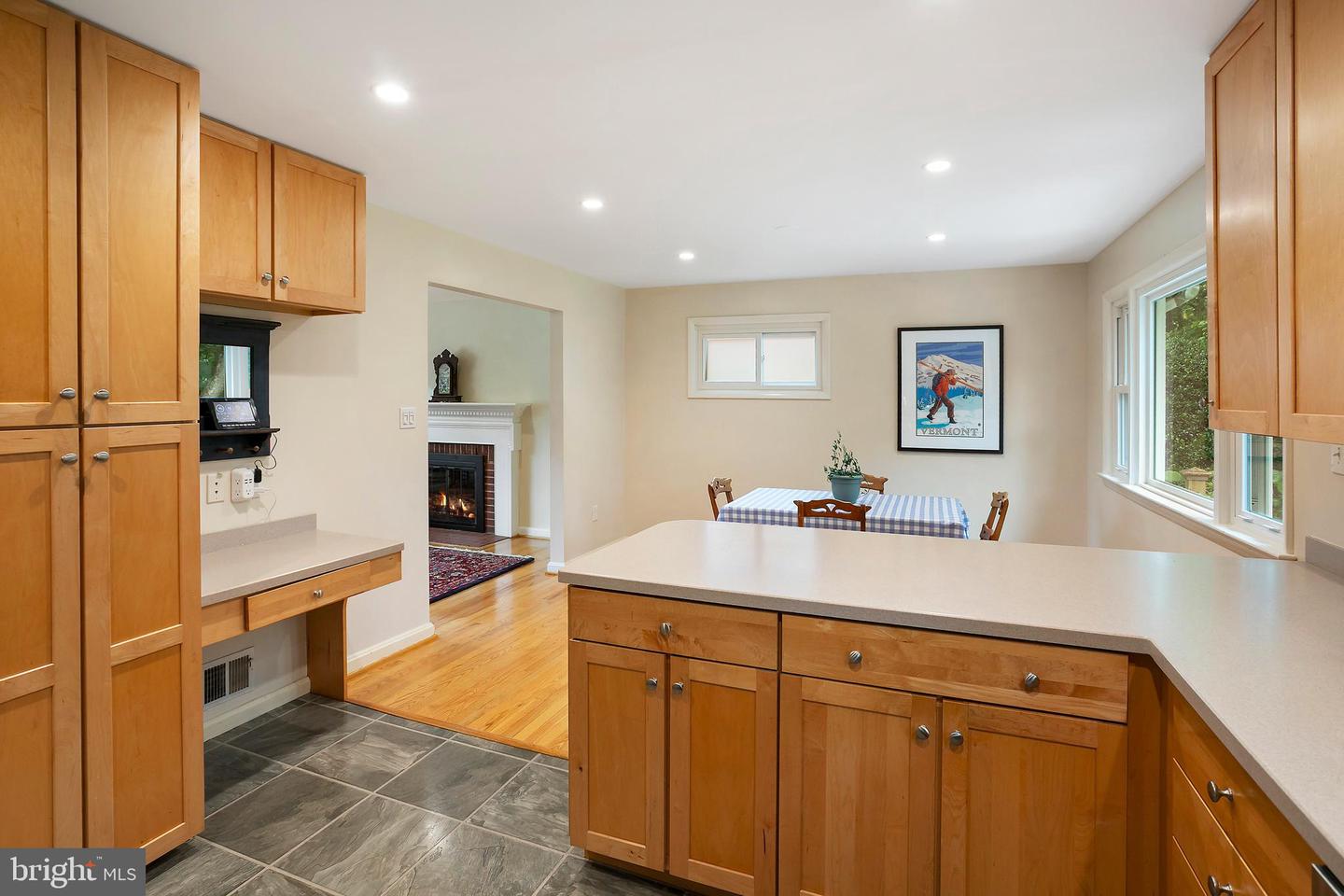 1912 SWAN TER, ALEXANDRIA, Virginia 22307, 4 Bedrooms Bedrooms, ,2 BathroomsBathrooms,Residential,For sale,1912 SWAN TER,VAFX2268748 MLS # VAFX2268748
