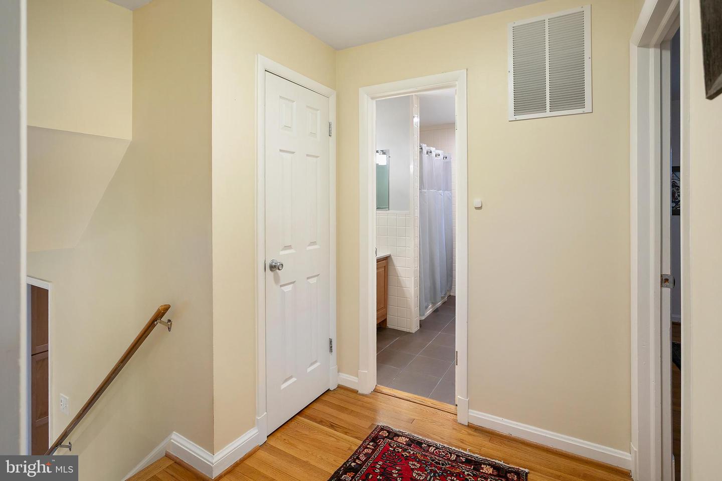 1912 SWAN TER, ALEXANDRIA, Virginia 22307, 4 Bedrooms Bedrooms, ,2 BathroomsBathrooms,Residential,For sale,1912 SWAN TER,VAFX2268748 MLS # VAFX2268748