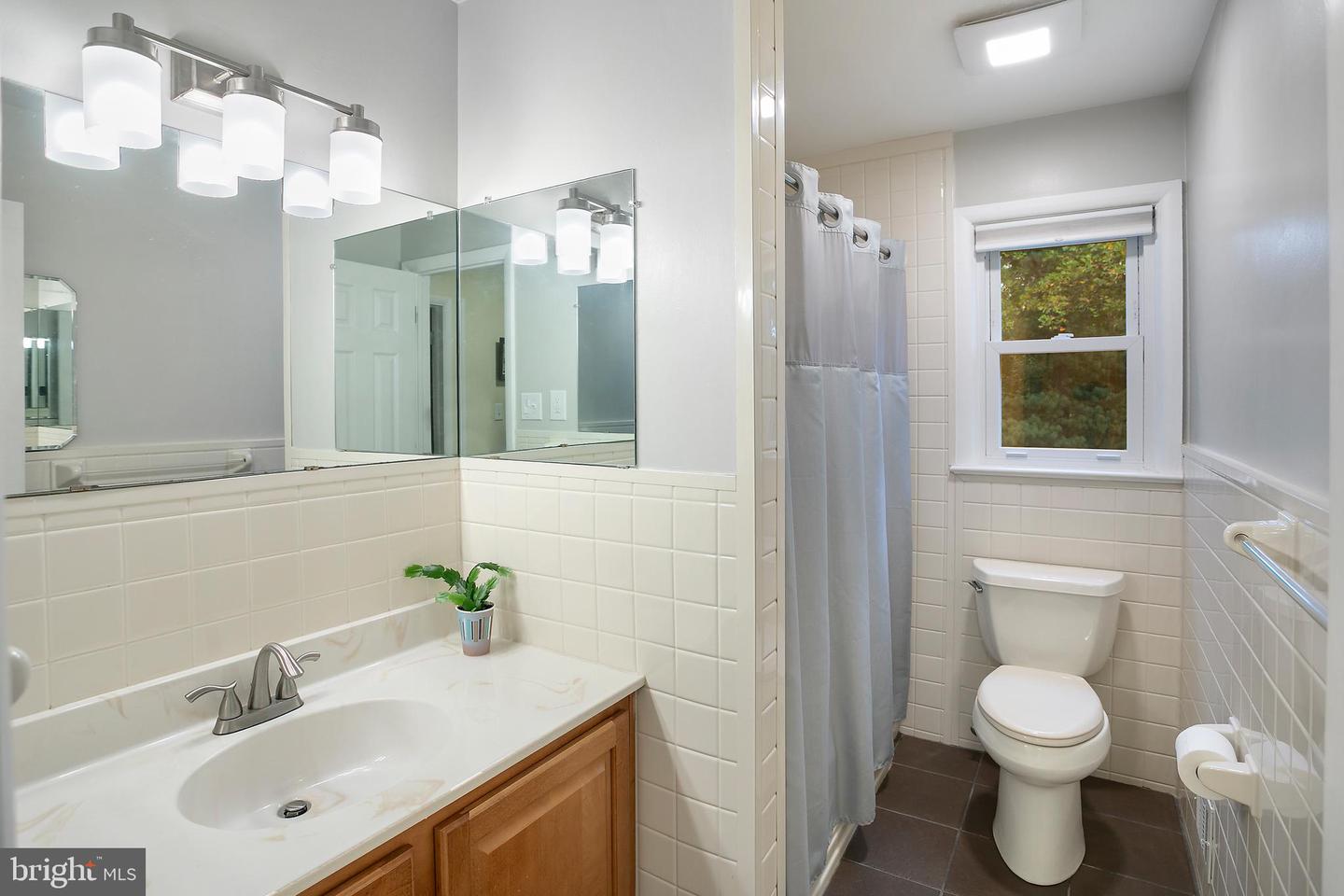 1912 SWAN TER, ALEXANDRIA, Virginia 22307, 4 Bedrooms Bedrooms, ,2 BathroomsBathrooms,Residential,For sale,1912 SWAN TER,VAFX2268748 MLS # VAFX2268748