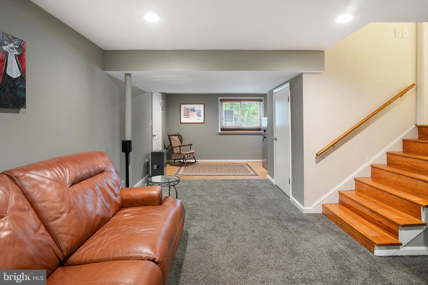 1912 SWAN TER, ALEXANDRIA, Virginia 22307, 4 Bedrooms Bedrooms, ,2 BathroomsBathrooms,Residential,For sale,1912 SWAN TER,VAFX2268748 MLS # VAFX2268748