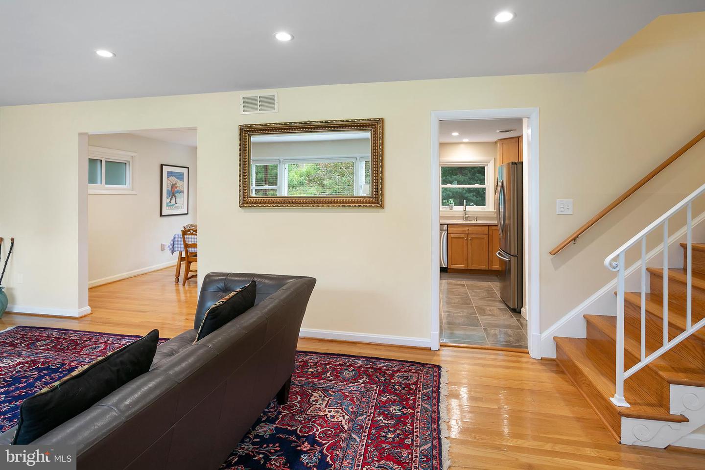 1912 SWAN TER, ALEXANDRIA, Virginia 22307, 4 Bedrooms Bedrooms, ,2 BathroomsBathrooms,Residential,For sale,1912 SWAN TER,VAFX2268748 MLS # VAFX2268748