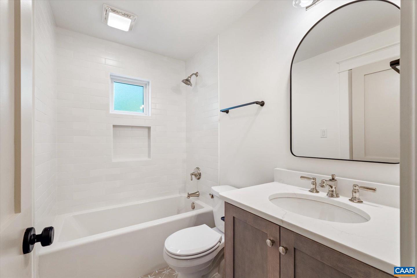 1614 CAMBRIDGE CIR, CHARLOTTESVILLE, Virginia 22903, 3 Bedrooms Bedrooms, ,2 BathroomsBathrooms,Residential,For sale,1614 CAMBRIDGE CIR,669250 MLS # 669250