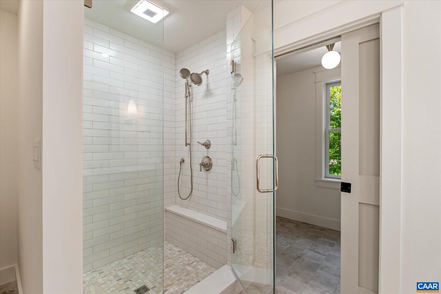 1614 CAMBRIDGE CIR, CHARLOTTESVILLE, Virginia 22903, 3 Bedrooms Bedrooms, ,2 BathroomsBathrooms,Residential,For sale,1614 CAMBRIDGE CIR,669250 MLS # 669250