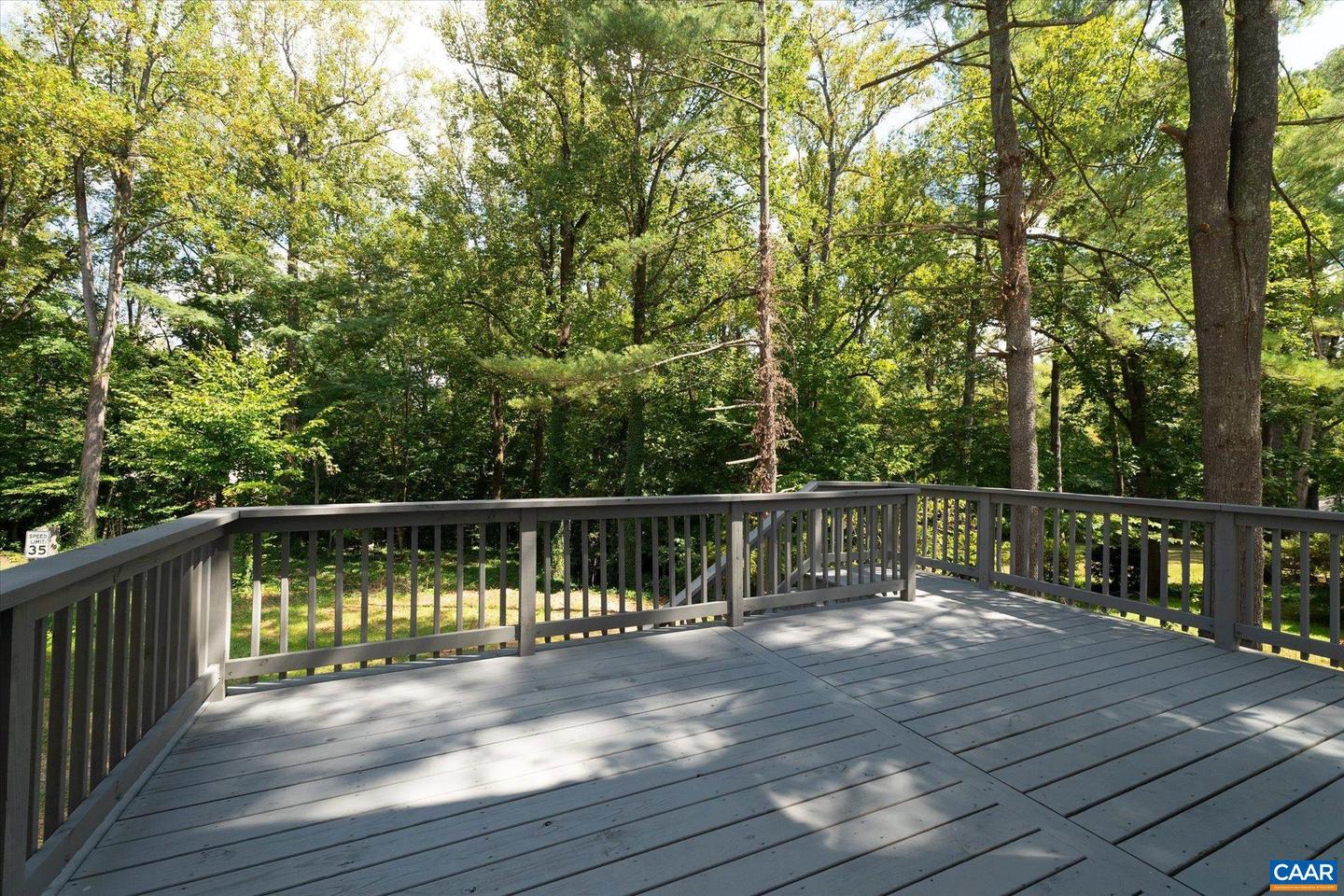1614 CAMBRIDGE CIR, CHARLOTTESVILLE, Virginia 22903, 3 Bedrooms Bedrooms, ,2 BathroomsBathrooms,Residential,For sale,1614 CAMBRIDGE CIR,669250 MLS # 669250