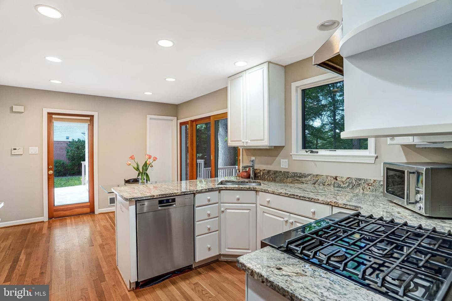 8405 THAMES ST, SPRINGFIELD, Virginia 22151, 4 Bedrooms Bedrooms, ,2 BathroomsBathrooms,Residential,For sale,8405 THAMES ST,VAFX2268796 MLS # VAFX2268796