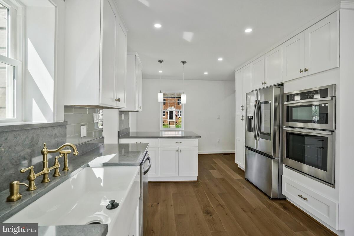 2839 MEADOW LN, FALLS CHURCH, Virginia 22042, 5 Bedrooms Bedrooms, 16 Rooms Rooms,3 BathroomsBathrooms,Residential,For sale,2839 MEADOW LN,VAFX2268808 MLS # VAFX2268808