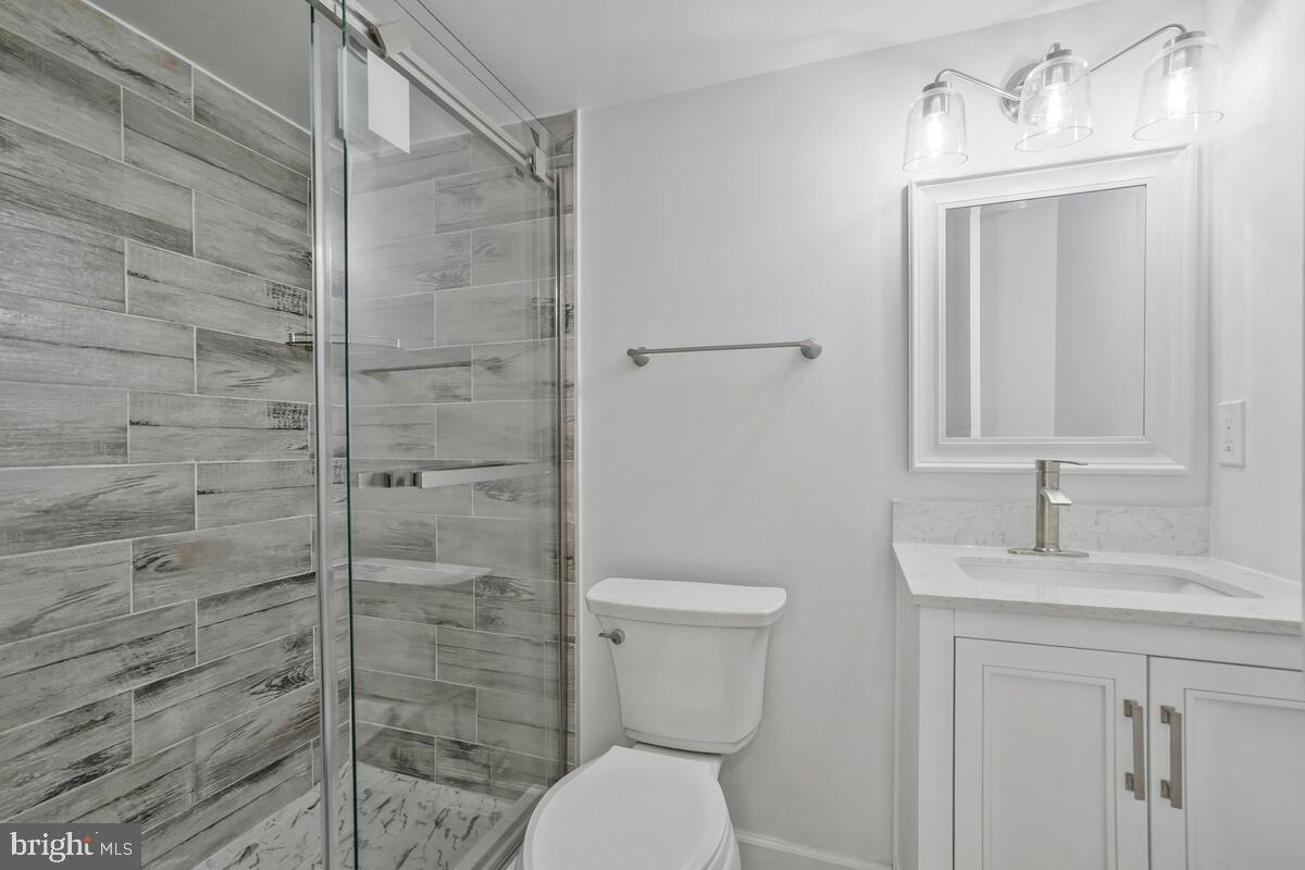 2839 MEADOW LN, FALLS CHURCH, Virginia 22042, 5 Bedrooms Bedrooms, 16 Rooms Rooms,3 BathroomsBathrooms,Residential,For sale,2839 MEADOW LN,VAFX2268808 MLS # VAFX2268808