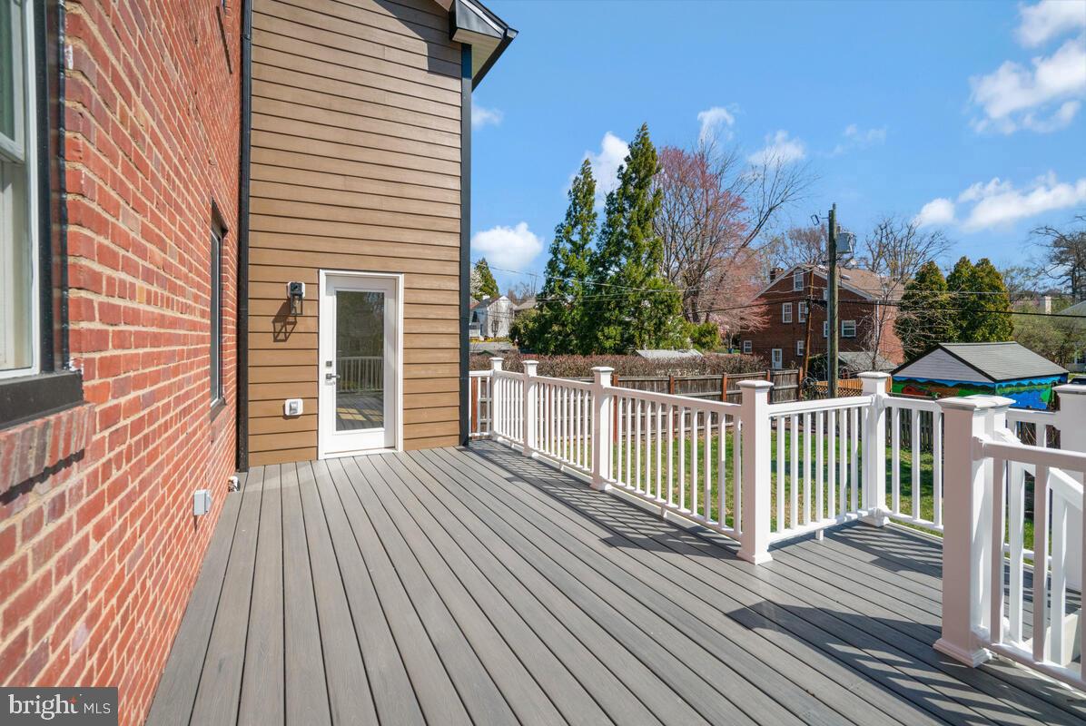 2839 MEADOW LN, FALLS CHURCH, Virginia 22042, 5 Bedrooms Bedrooms, 16 Rooms Rooms,3 BathroomsBathrooms,Residential,For sale,2839 MEADOW LN,VAFX2268808 MLS # VAFX2268808