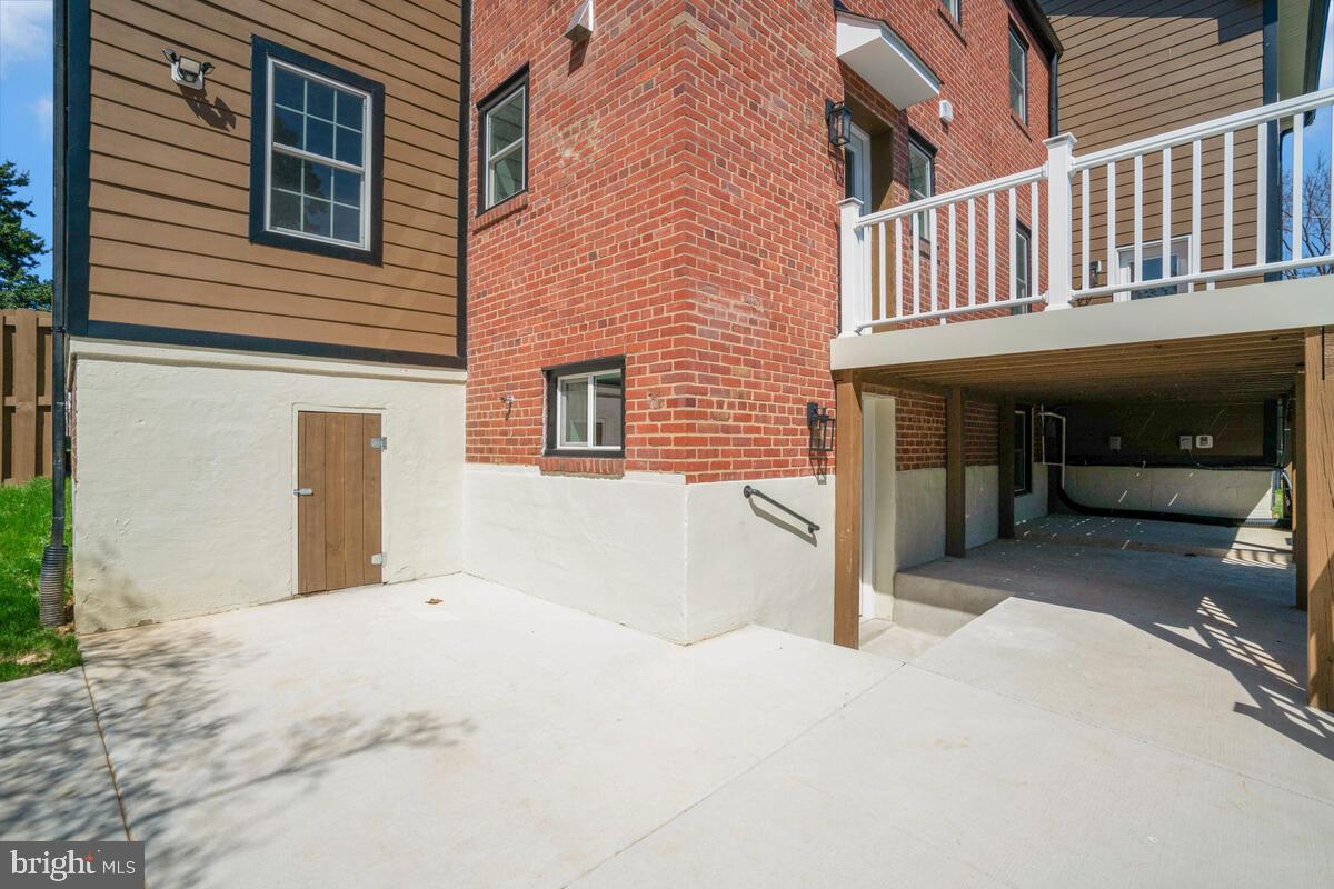 2839 MEADOW LN, FALLS CHURCH, Virginia 22042, 5 Bedrooms Bedrooms, 16 Rooms Rooms,3 BathroomsBathrooms,Residential,For sale,2839 MEADOW LN,VAFX2268808 MLS # VAFX2268808