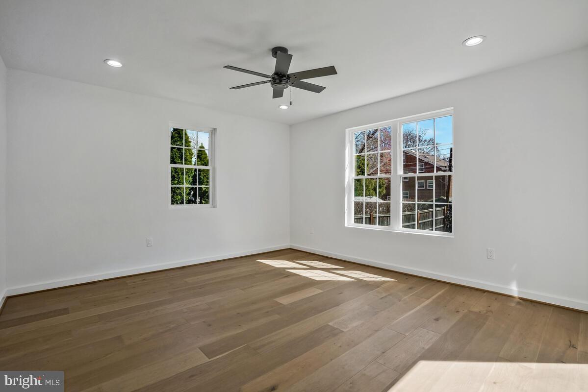 2839 MEADOW LN, FALLS CHURCH, Virginia 22042, 5 Bedrooms Bedrooms, 16 Rooms Rooms,3 BathroomsBathrooms,Residential,For sale,2839 MEADOW LN,VAFX2268808 MLS # VAFX2268808