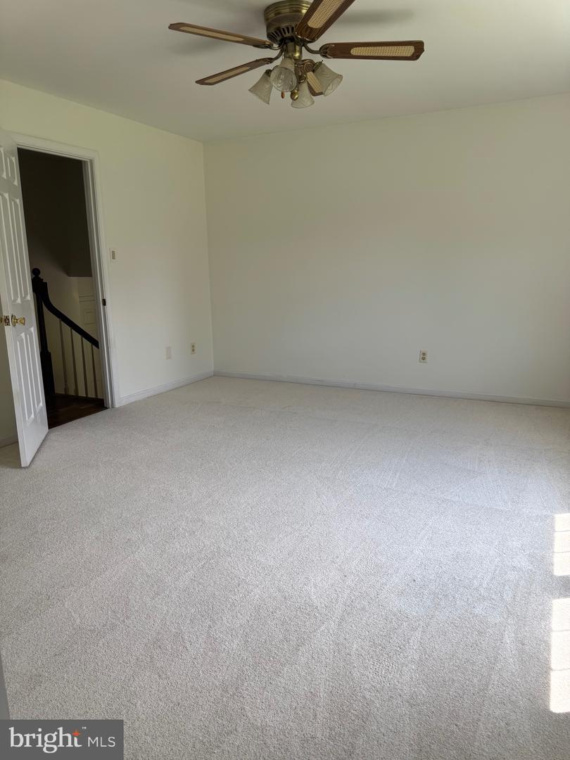 4000 LATHAM DR, HAYMARKET, Virginia 20169, 4 Bedrooms Bedrooms, ,3 BathroomsBathrooms,Residential,For sale,4000 LATHAM DR,VAPW2104518 MLS # VAPW2104518 4000 LATHAM DR, HAYMARKET, Virginia 20169, 4 Bedrooms Bedrooms, ,3 BathroomsBathrooms,Residential,For sale,4000 LATHAM DR,VAPW2104518 MLS # VAPW2104518