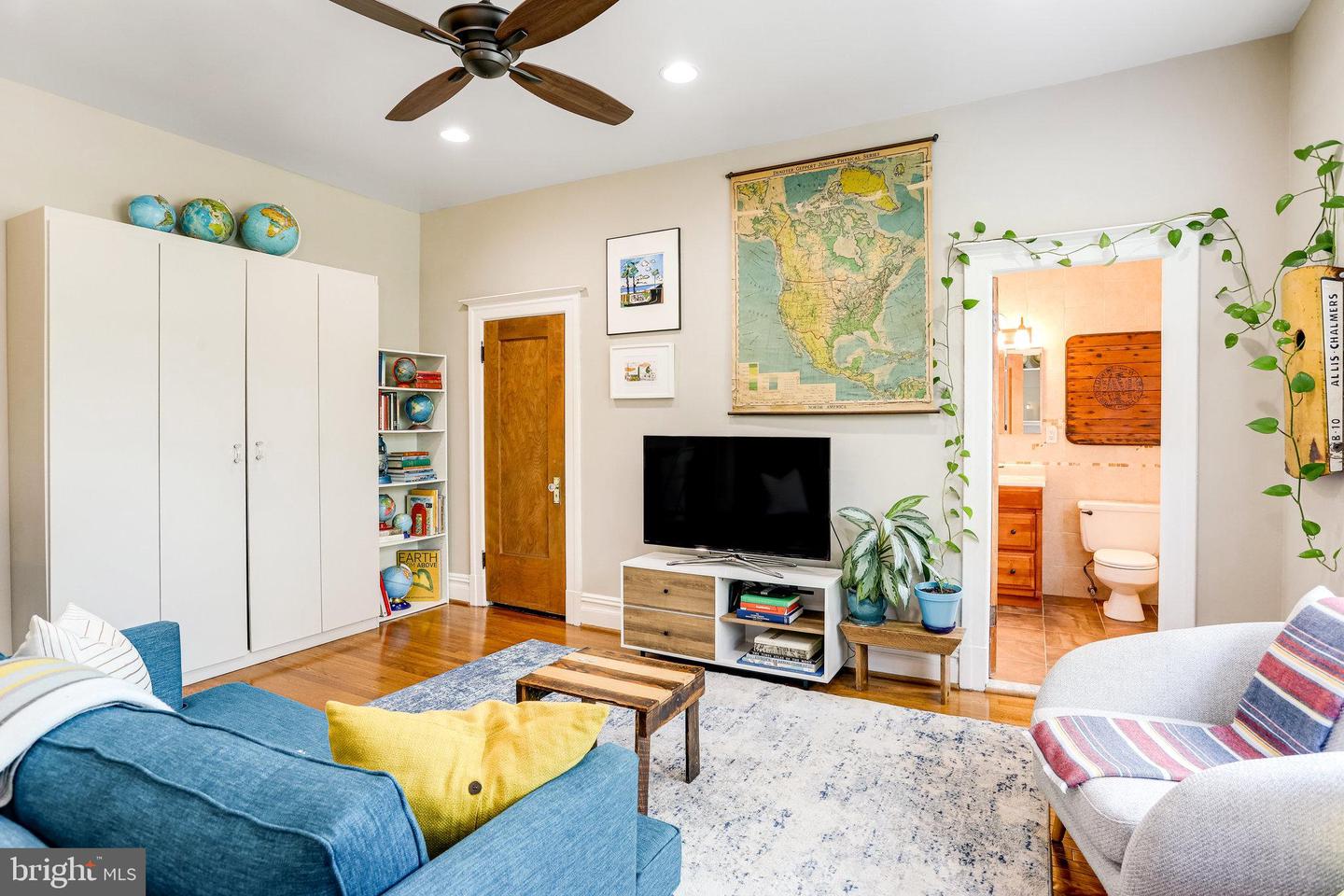 1514 17TH ST NW #412, WASHINGTON, District Of Columbia 20036, ,1 BathroomBathrooms,Residential,For sale,1514 17TH ST NW #412,DCDC2223756 MLS # DCDC2223756