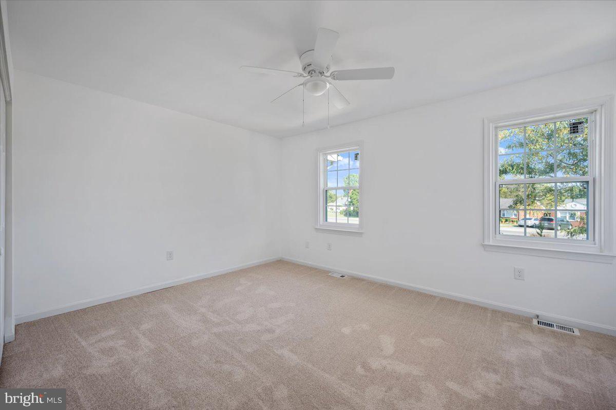 2418 LAFAYETTE BLVD, FREDERICKSBURG, Virginia 22401, 2 Bedrooms Bedrooms, ,1 BathroomBathrooms,Residential,For sale,2418 LAFAYETTE BLVD,VAFB2008548 MLS # VAFB2008548