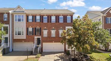 20808 MIRANDA FALLS SQ, STERLING, Virginia 20165, 3 Bedrooms Bedrooms, ,2 BathroomsBathrooms,Residential,For sale,20808 MIRANDA FALLS SQ,VALO2106182 MLS # VALO2106182
