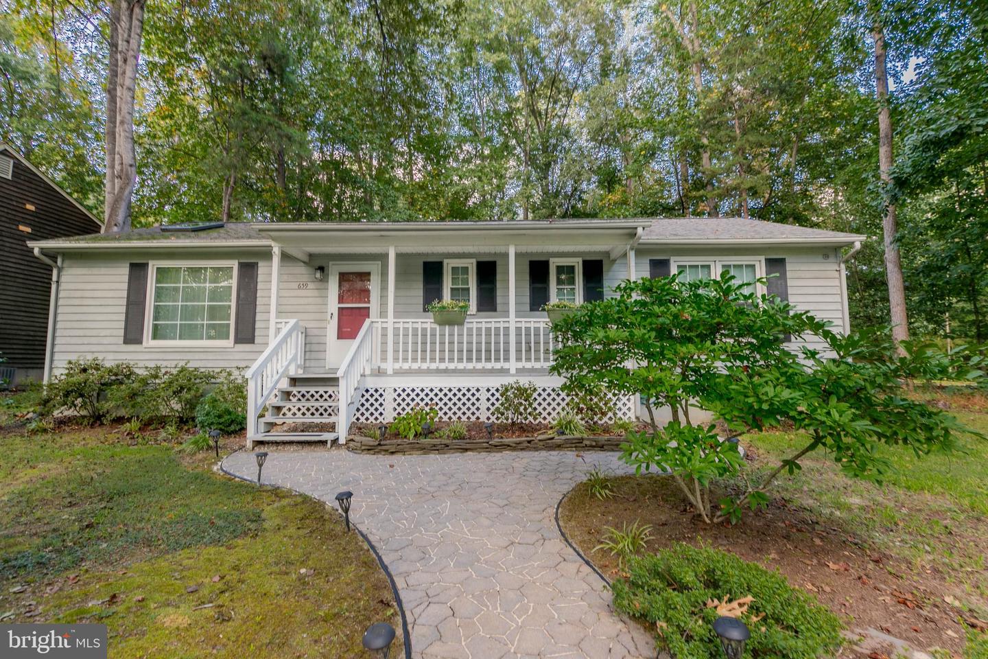 659 LAKE CAROLINE DR, RUTHER GLEN, Virginia 22546, 3 Bedrooms Bedrooms, ,2 BathroomsBathrooms,Residential,For sale,659 LAKE CAROLINE DR,VACV2008854 MLS # VACV2008854