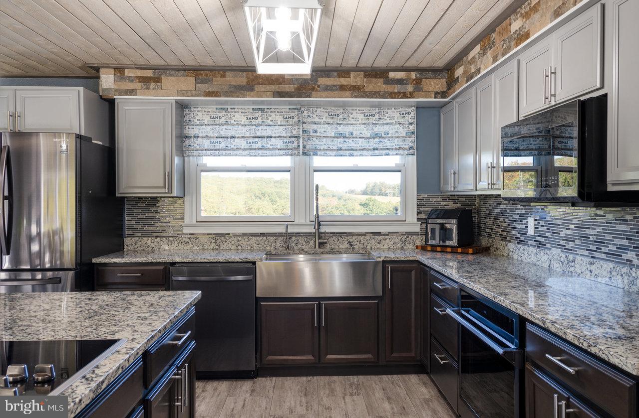 212 NW WHITACRE RD, GORE, Virginia 22637, 4 Bedrooms Bedrooms, 13 Rooms Rooms,2 BathroomsBathrooms,Residential,For sale,212 NW WHITACRE RD,VAFV2036892 MLS # VAFV2036892 212 NW WHITACRE RD, GORE, Virginia 22637, 4 Bedrooms Bedrooms, 13 Rooms Rooms,2 BathroomsBathrooms,Residential,For sale,212 NW WHITACRE RD,VAFV2036892 MLS # VAFV2036892