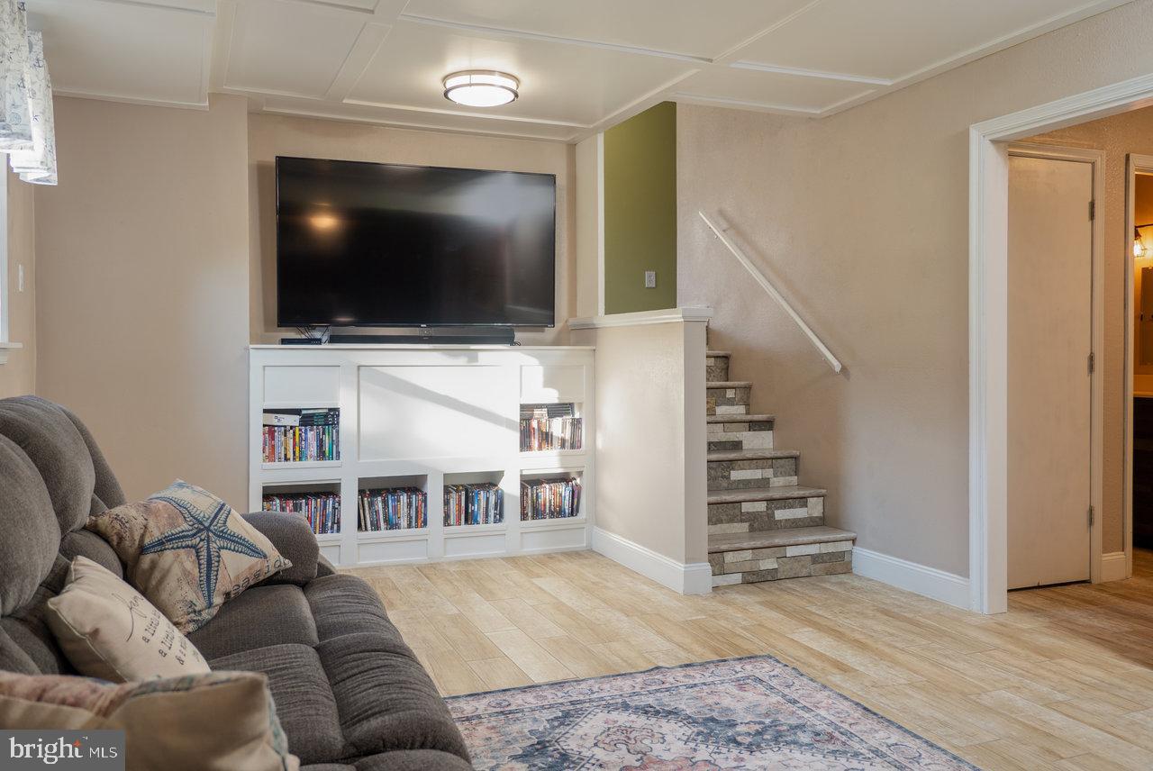 212 NW WHITACRE RD, GORE, Virginia 22637, 4 Bedrooms Bedrooms, 13 Rooms Rooms,2 BathroomsBathrooms,Residential,For sale,212 NW WHITACRE RD,VAFV2036892 MLS # VAFV2036892 212 NW WHITACRE RD, GORE, Virginia 22637, 4 Bedrooms Bedrooms, 13 Rooms Rooms,2 BathroomsBathrooms,Residential,For sale,212 NW WHITACRE RD,VAFV2036892 MLS # VAFV2036892