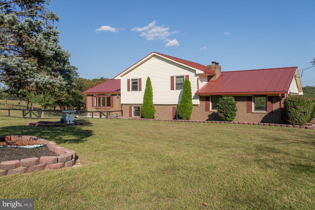 212 NW WHITACRE RD, GORE, Virginia 22637, 4 Bedrooms Bedrooms, 13 Rooms Rooms,2 BathroomsBathrooms,Residential,For sale,212 NW WHITACRE RD,VAFV2036892 MLS # VAFV2036892 212 NW WHITACRE RD, GORE, Virginia 22637, 4 Bedrooms Bedrooms, 13 Rooms Rooms,2 BathroomsBathrooms,Residential,For sale,212 NW WHITACRE RD,VAFV2036892 MLS # VAFV2036892