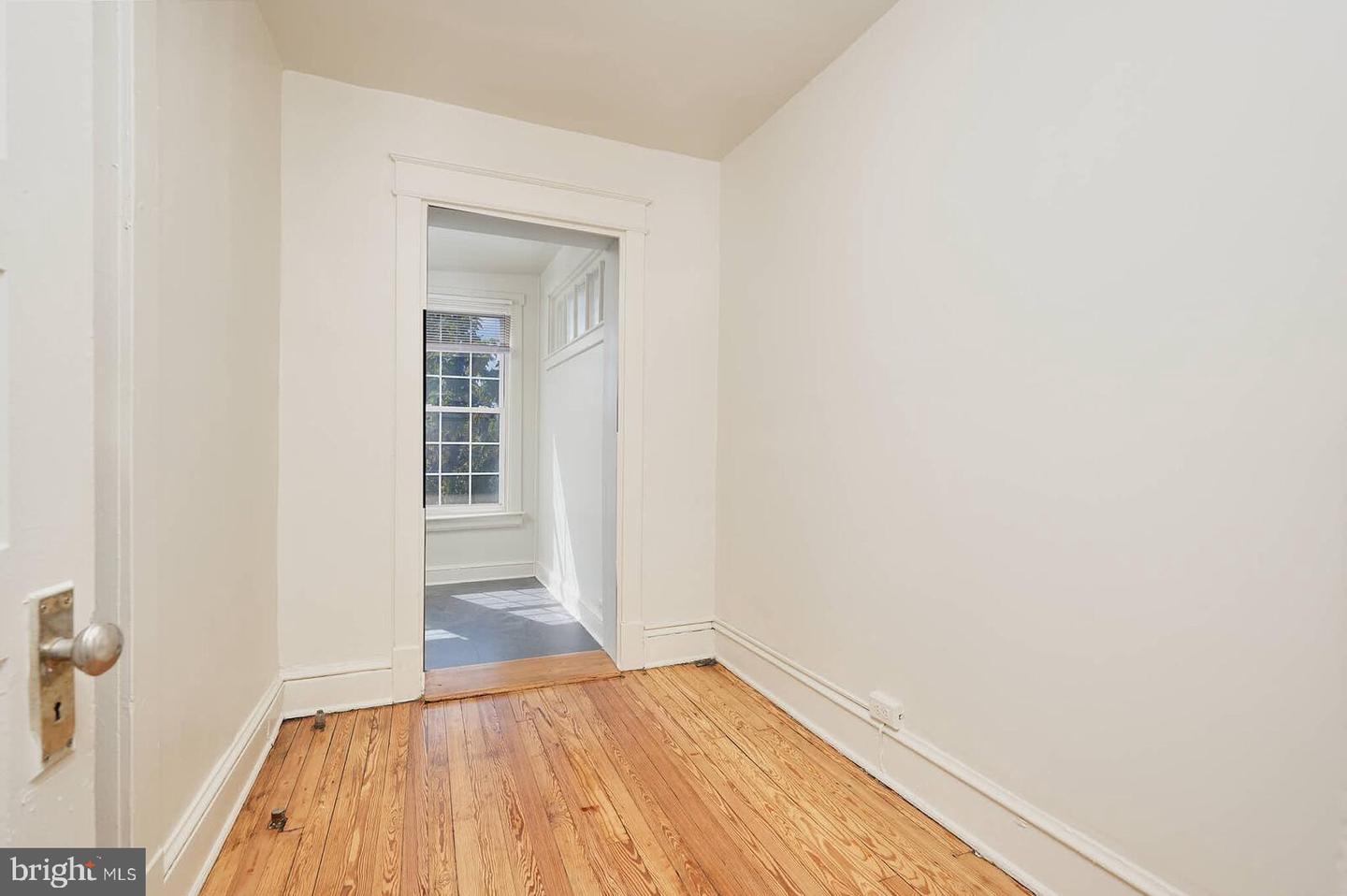 655 RALEIGH PL SE, WASHINGTON, District Of Columbia 20032, 3 Bedrooms Bedrooms, ,2 BathroomsBathrooms,Residential,For sale,655 RALEIGH PL SE,DCDC2223340 MLS # DCDC2223340