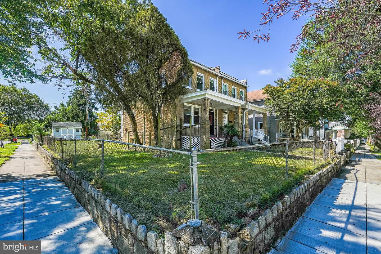 655 RALEIGH PL SE, WASHINGTON, District Of Columbia 20032, 3 Bedrooms Bedrooms, ,2 BathroomsBathrooms,Residential,For sale,655 RALEIGH PL SE,DCDC2223340 MLS # DCDC2223340