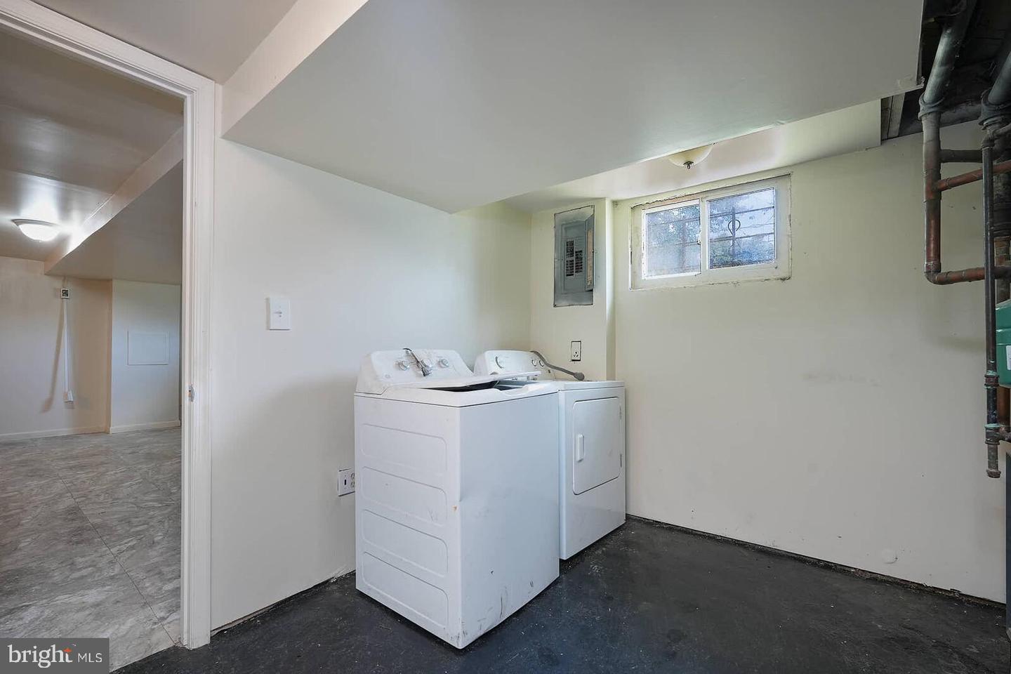 655 RALEIGH PL SE, WASHINGTON, District Of Columbia 20032, 3 Bedrooms Bedrooms, ,2 BathroomsBathrooms,Residential,For sale,655 RALEIGH PL SE,DCDC2223340 MLS # DCDC2223340