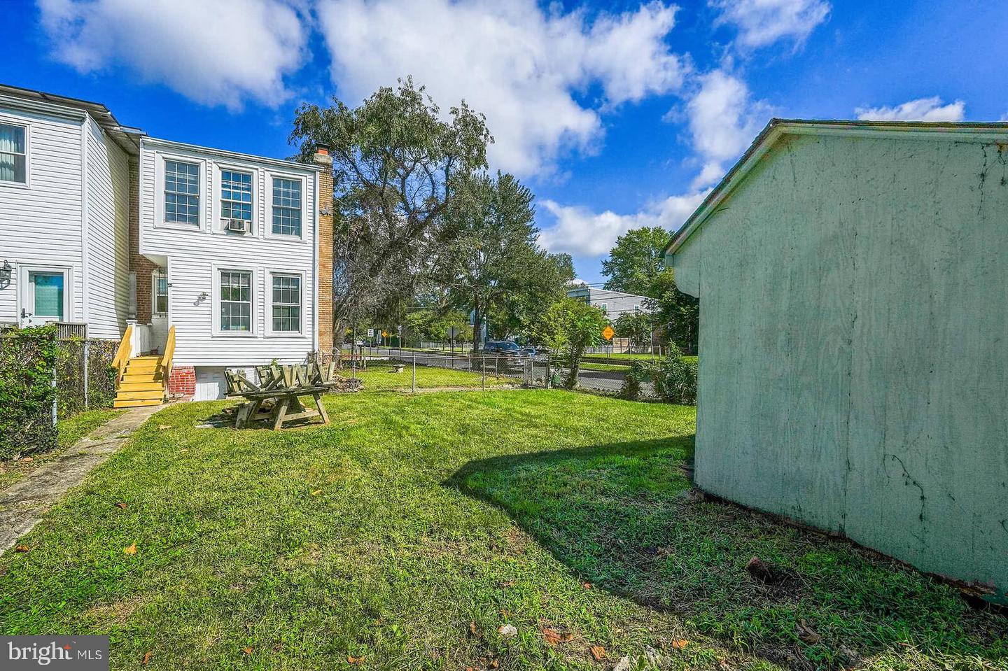 655 RALEIGH PL SE, WASHINGTON, District Of Columbia 20032, 3 Bedrooms Bedrooms, ,2 BathroomsBathrooms,Residential,For sale,655 RALEIGH PL SE,DCDC2223340 MLS # DCDC2223340