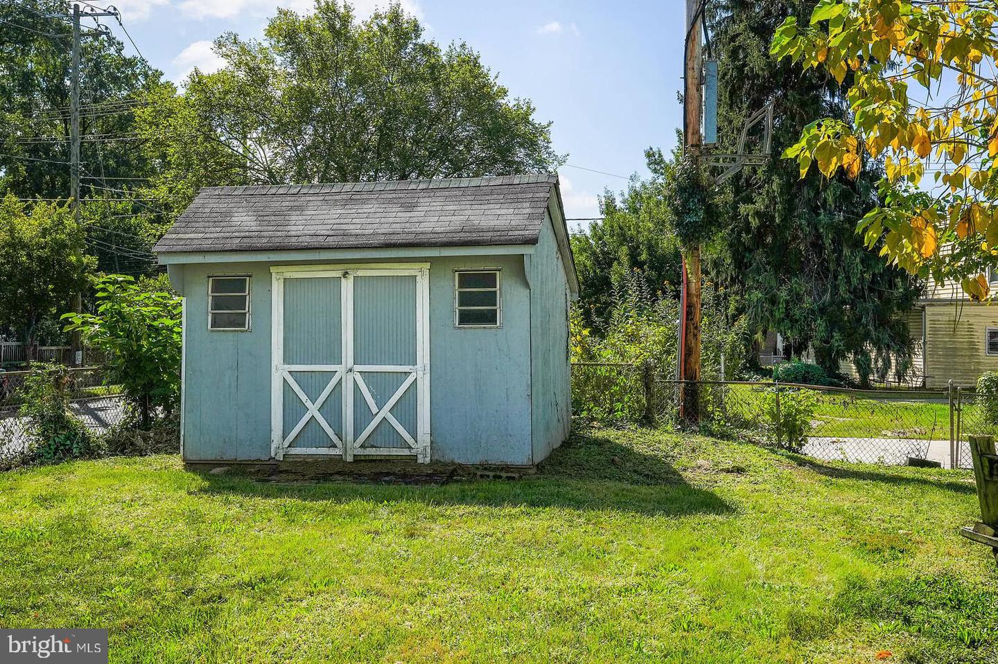 655 RALEIGH PL SE, WASHINGTON, District Of Columbia 20032, 3 Bedrooms Bedrooms, ,2 BathroomsBathrooms,Residential,For sale,655 RALEIGH PL SE,DCDC2223340 MLS # DCDC2223340