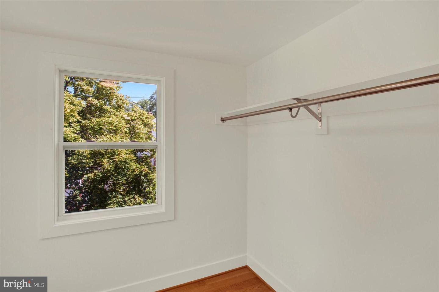 2054 34TH ST SE, WASHINGTON, District Of Columbia 20020, 4 Bedrooms Bedrooms, ,4 BathroomsBathrooms,Residential,For sale,2054 34TH ST SE,DCDC2223392 MLS # DCDC2223392