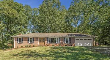 4501 MARTINWOOD DR, HAYMARKET, Virginia 20169, 3 Bedrooms Bedrooms, ,3 BathroomsBathrooms,Residential,For sale,4501 MARTINWOOD DR,VAPW2104508 MLS # VAPW2104508