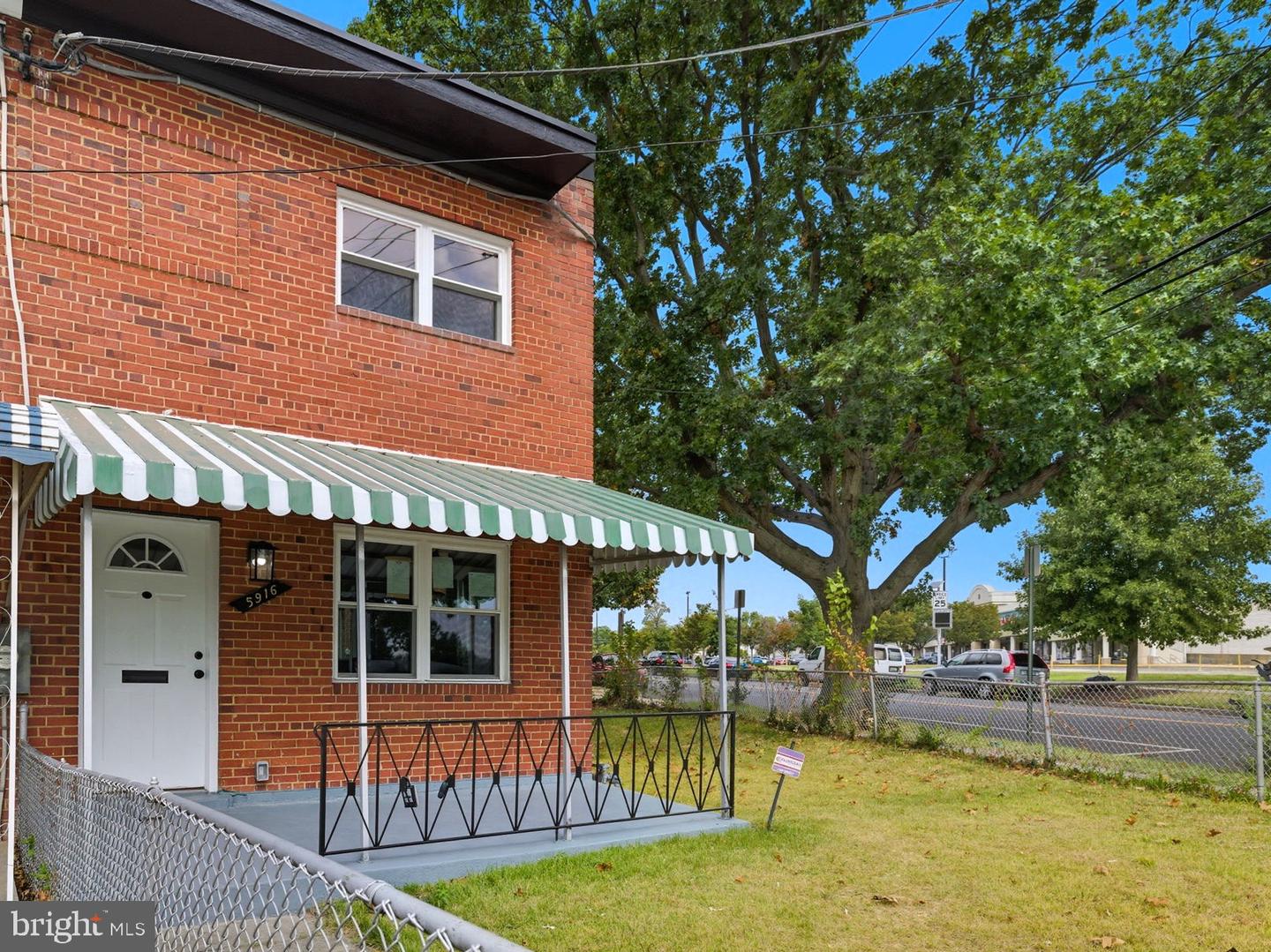 5916 8TH ST NE, WASHINGTON, District Of Columbia 20011, 3 Bedrooms Bedrooms, ,2 BathroomsBathrooms,Residential,For sale,5916 8TH ST NE,DCDC2223614 MLS # DCDC2223614