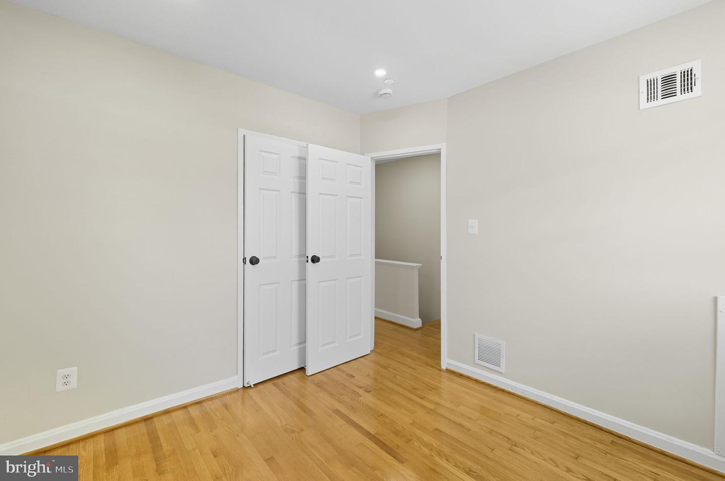 5916 8TH ST NE, WASHINGTON, District Of Columbia 20011, 3 Bedrooms Bedrooms, ,2 BathroomsBathrooms,Residential,For sale,5916 8TH ST NE,DCDC2223614 MLS # DCDC2223614