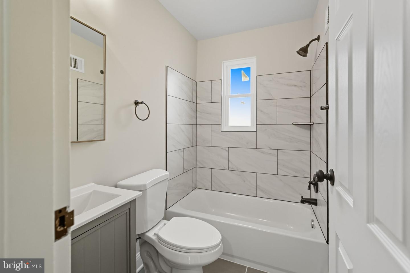 5916 8TH ST NE, WASHINGTON, District Of Columbia 20011, 3 Bedrooms Bedrooms, ,2 BathroomsBathrooms,Residential,For sale,5916 8TH ST NE,DCDC2223614 MLS # DCDC2223614